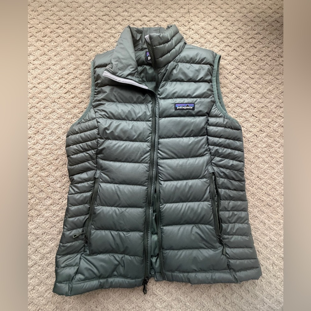 Like New Patagonia Down Sweater Vest Canopy Green